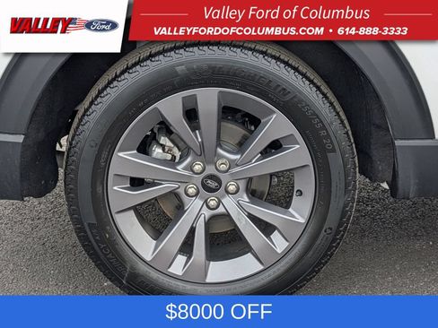 New 2025 Ford Explorer Active w/ Active Comfort Package AWD/4WD image 17