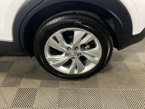Certified 2024 Buick Encore GX Preferred FWD image 10