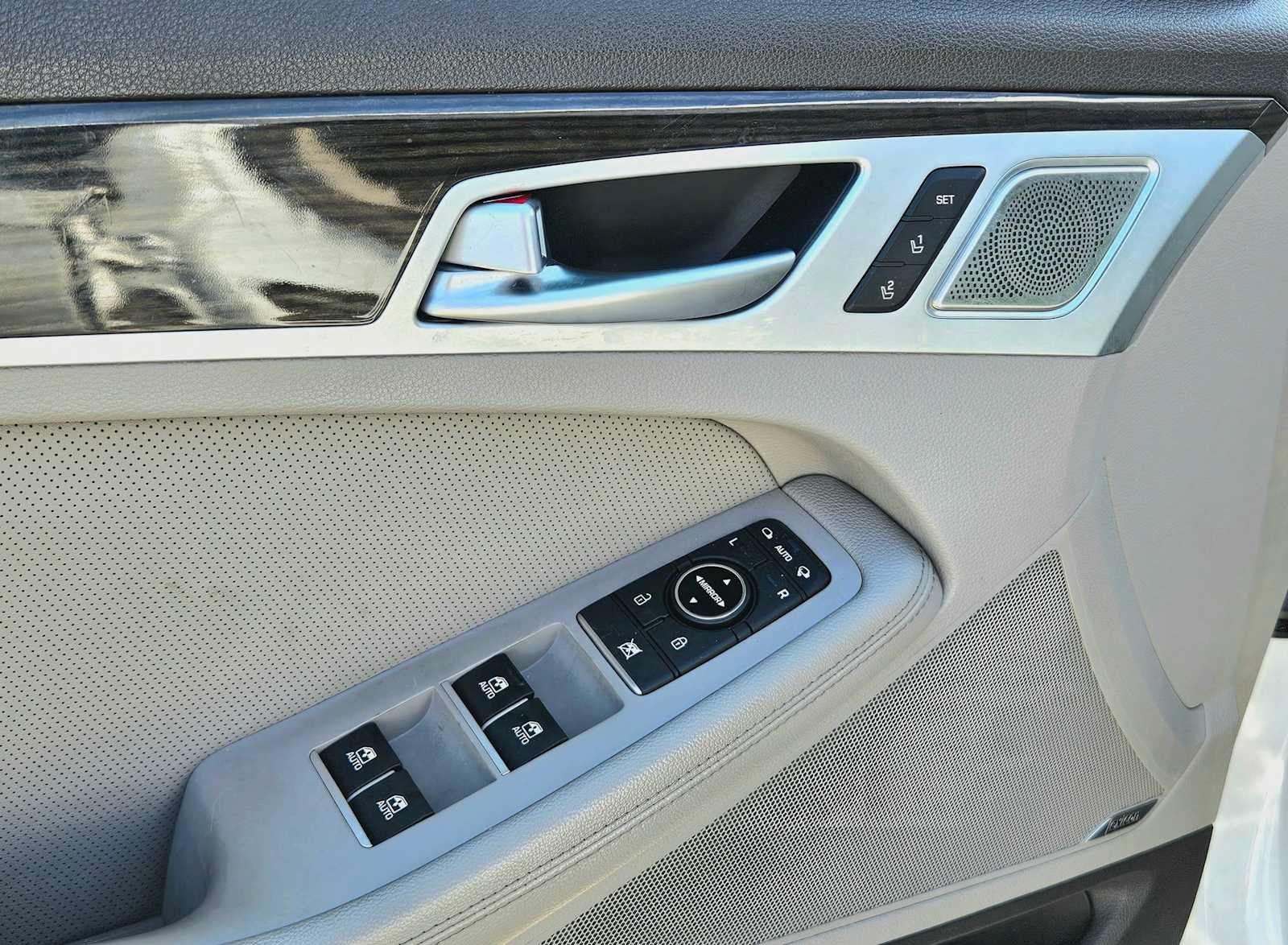 Used 2019 Genesis G80 3.8 w/ Sport Package 02 RWD image 29