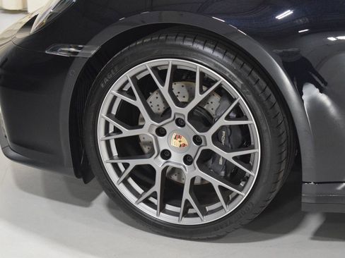 Used 2026 Porsche 911 Carrera RWD image 5