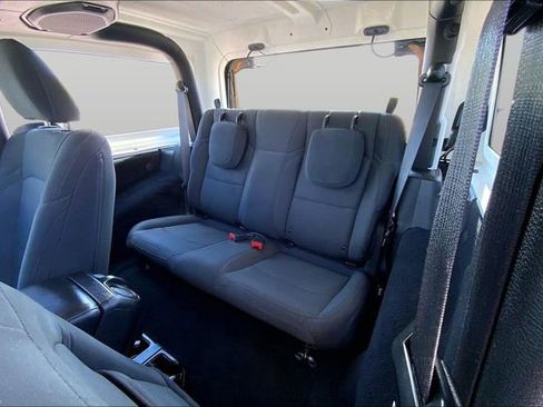 Used 2018 Jeep Wrangler Sport AWD/4WD image 18