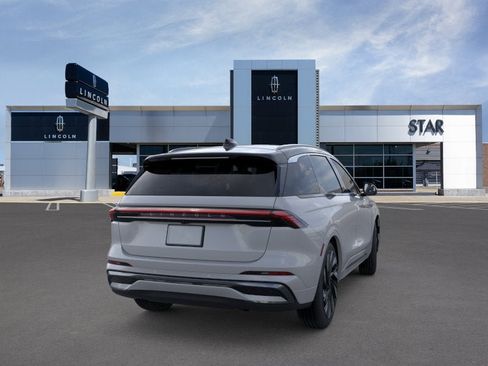 New 2026 Lincoln Nautilus Black Label w/ Jet Appearance Package AWD/4WD image 8