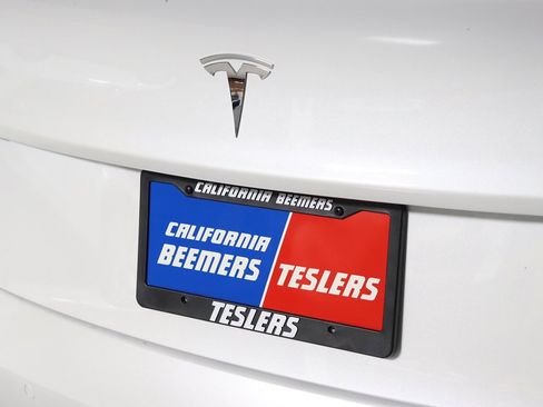 Used 2023 Tesla Model 3 Standard Range RWD image 16