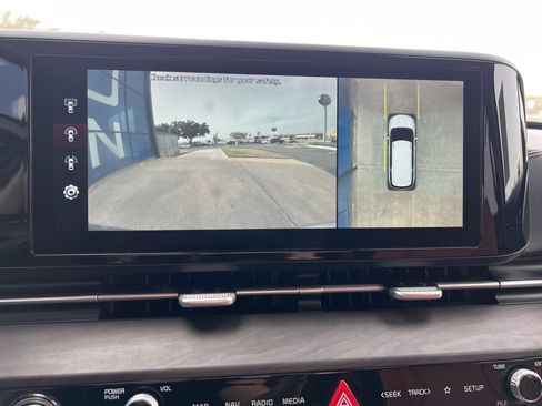 Used 2022 Kia Carnival SX image 33