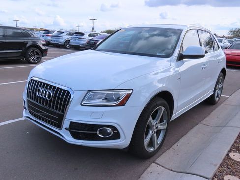 Used 2014 Audi Q5 3.0T Premium Plus image 2
