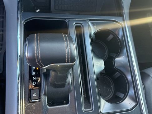 Used 2024 Ford F150 Lightning Lariat image 25