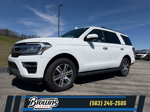 Used 2024 Ford Expedition Limited AWD/4WD image 1