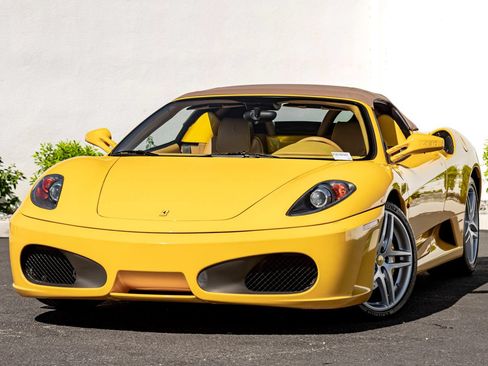 Used 2005 Ferrari F430 Spider RWD image 2