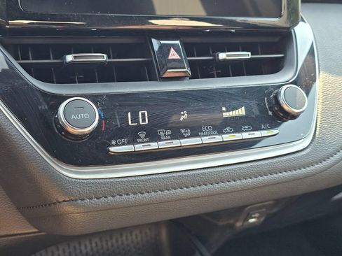 Used 2023 Toyota Corolla XSE FWD image 21