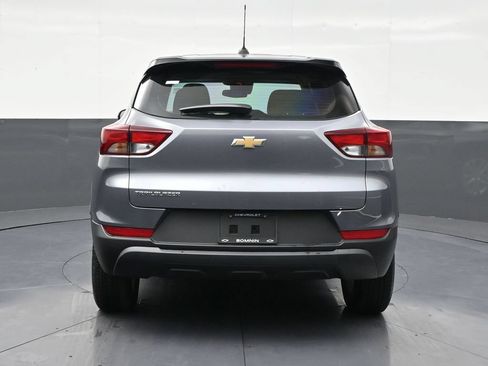 Used 2022 Chevrolet TrailBlazer LS FWD image 4