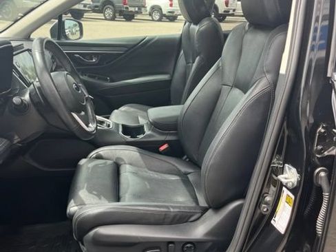 Used 2023 Subaru Outback Touring XT AWD/4WD image 27