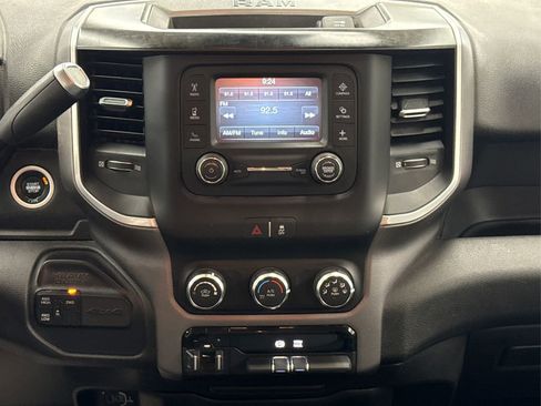 Used 2019 RAM 2500 Big Horn image 19