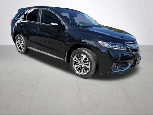 Used 2017 Acura RDX AWD w/ Advance Package image 4