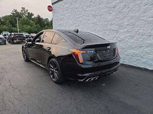 Used 2026 Cadillac CT5 V w/ Technology Package AWD/4WD image 4