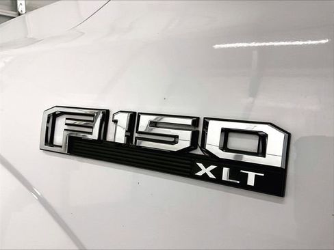 Used 2018 Ford F150 XLT w/ Equipment Group 302A Luxury AWD/4WD image 13