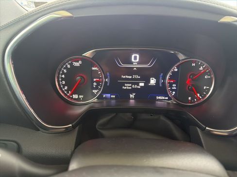 Used 2023 Chevrolet Blazer RS w/ Enhanced Convenience Package image 9