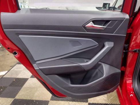 New 2025 Volkswagen Jetta SE image 28