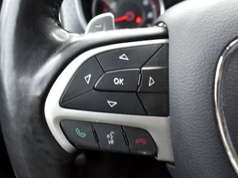 Used 2017 Dodge Charger R/T w/ Premium Group image 30