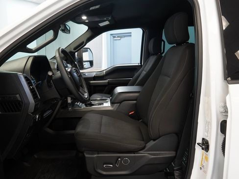 Used 2018 Ford F150 XLT w/ Equipment Group 302A Luxury image 5