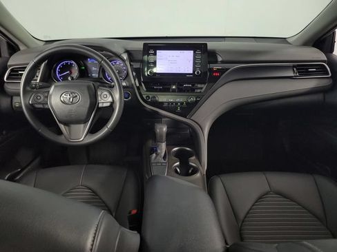 Used 2023 Toyota Camry SE w/ Convenience Package FWD image 27