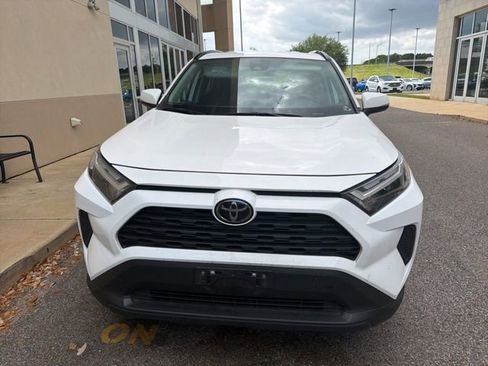 Used 2025 Toyota RAV4 XLE image 2