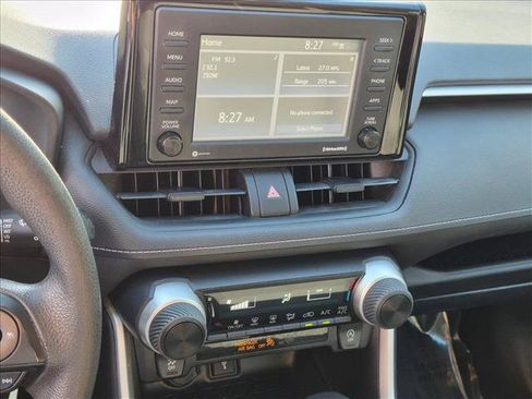 Used 2021 Toyota RAV4 LE AWD/4WD image 12