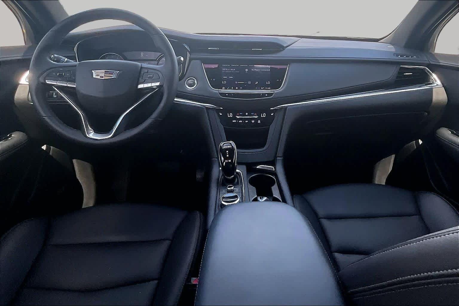 Used 2023 Cadillac XT6 Luxury FWD image 14