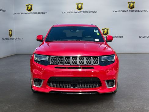 Used 2021 Jeep Grand Cherokee Trackhawk w/ Trailer Tow Group IV AWD/4WD image 2