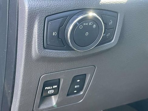 Used 2018 Ford Expedition Limited w/ Equipment Group 302A RWD image 20