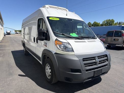 Used 2018 RAM ProMaster 3500 w/ Interior Convenience Group FWD image 4