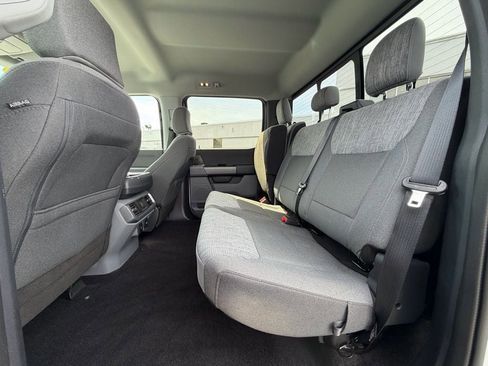 Certified 2022 Ford F150 XLT w/ Equipment Group 302A High image 25