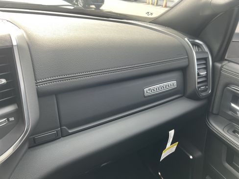 New 2026 RAM 2500 Laramie w/ Night Edition AWD/4WD image 35