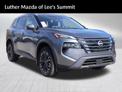Used 2025 Nissan Rogue SL w/ Tech Package