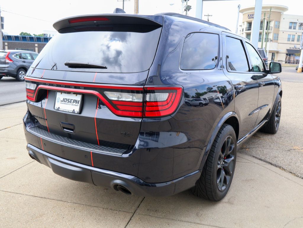 Used 2024 Dodge Durango R/T w/ Tow 'N Go Package AWD/4WD image 5