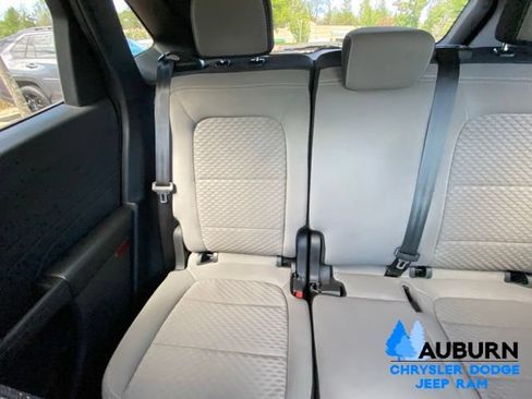 Used 2022 Ford Escape SE FWD image 15