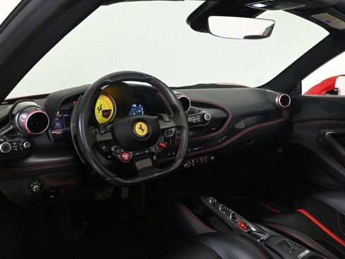 Certified 2022 Ferrari F8 Tributo image 3