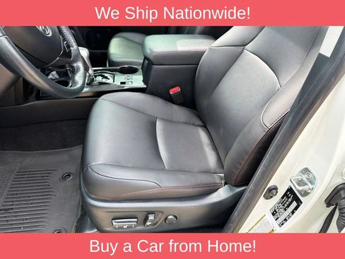 Used 2023 Toyota 4Runner TRD Off-Road Premium w/ Moonroof Package AWD/4WD image 11