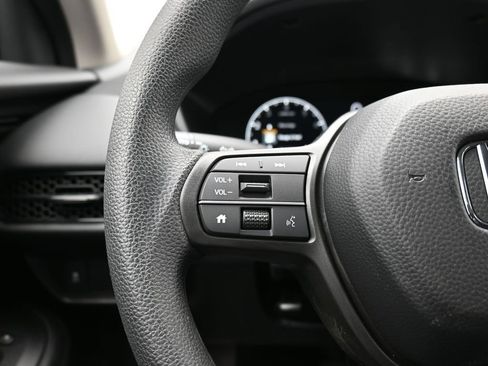 Certified 2026 Honda HR-V LX image 48