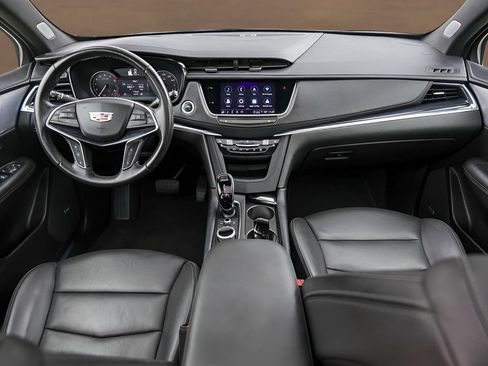 Certified 2024 Cadillac XT5 Premium Luxury AWD/4WD image 29