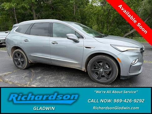 Used 2023 Buick Enclave Essence w/ Sport Touring Edition AWD/4WD image 1