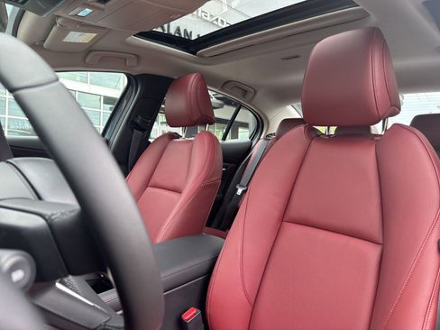 Used 2025 MAZDA MAZDA3 s AWD/4WD image 7