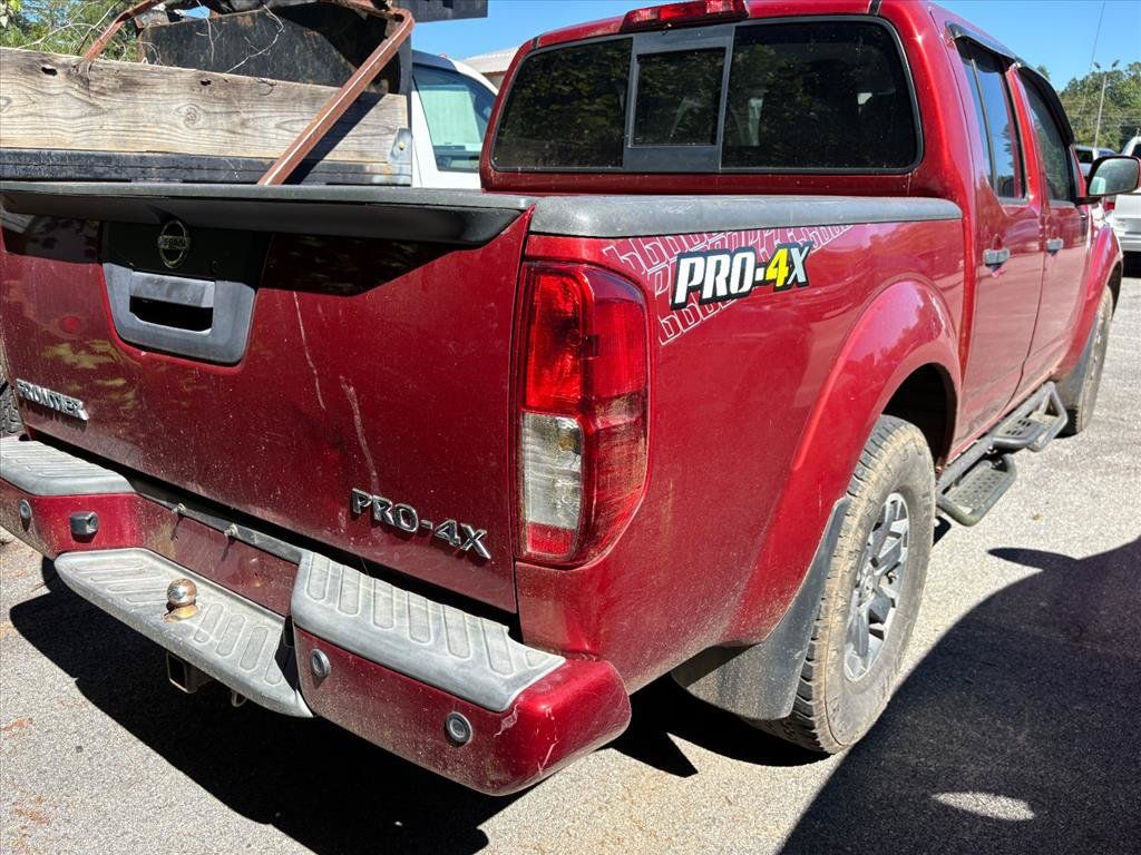 Used 2018 Nissan Frontier PRO-4X AWD/4WD image 6
