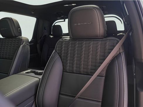 New 2025 GMC Sierra EV Denali image 8