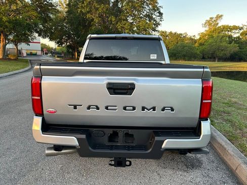 Certified 2024 Toyota Tacoma TRD Sport image 4
