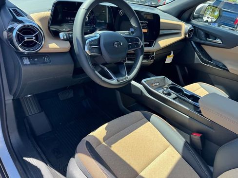New 2026 Chevrolet Equinox ACTIV FWD image 13