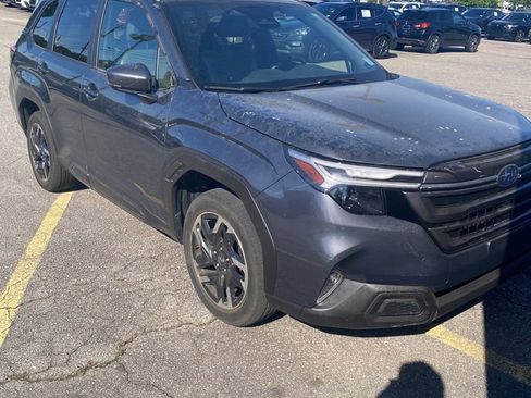 Used 2025 Subaru Forester Limited w/ Popular Package #1 AWD/4WD image 1