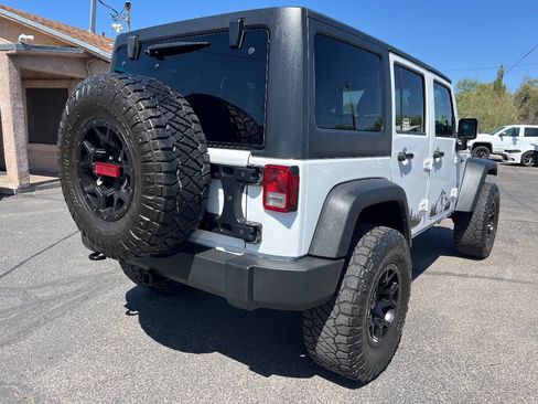 Used 2017 Jeep Wrangler Unlimited Sport w/ Quick Order Package 24S AWD/4WD image 5