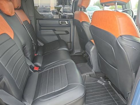 Used 2023 Ford Bronco Heritage Edition image 11