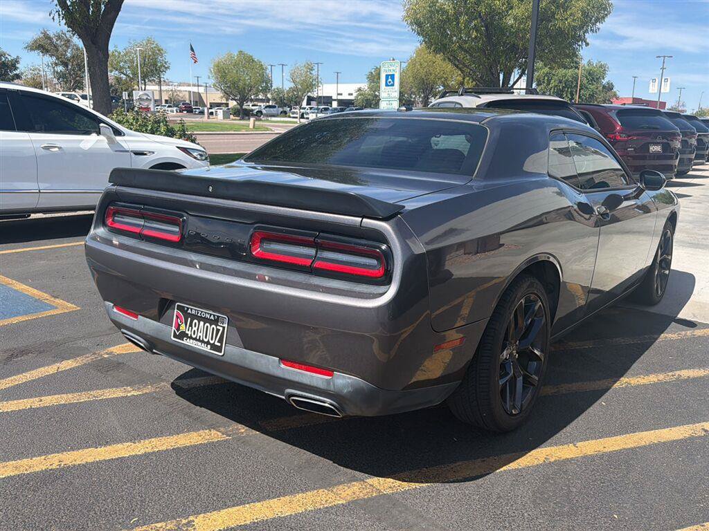 Used 2020 Dodge Challenger SXT w/ Blacktop Package RWD image 3