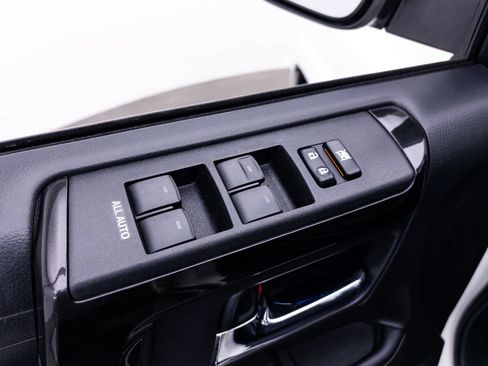 Used 2020 Toyota 4Runner Nightshade AWD/4WD image 18